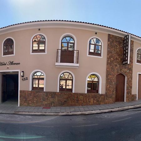 Hotel Alianca Barbacena Exterior photo